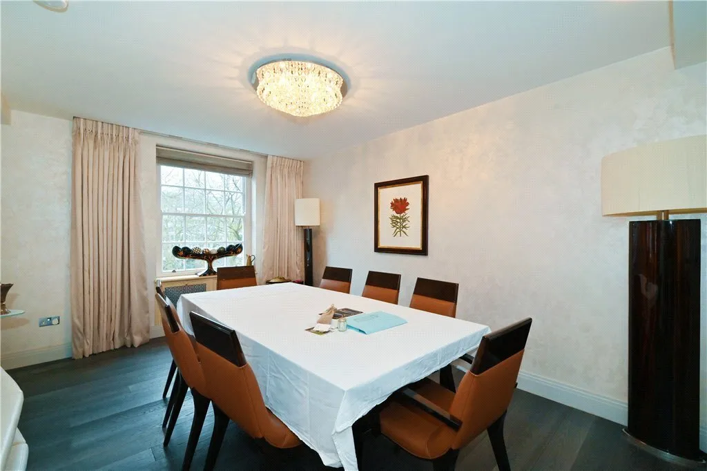 Portman Square, Marylebone, W1H, photo 8