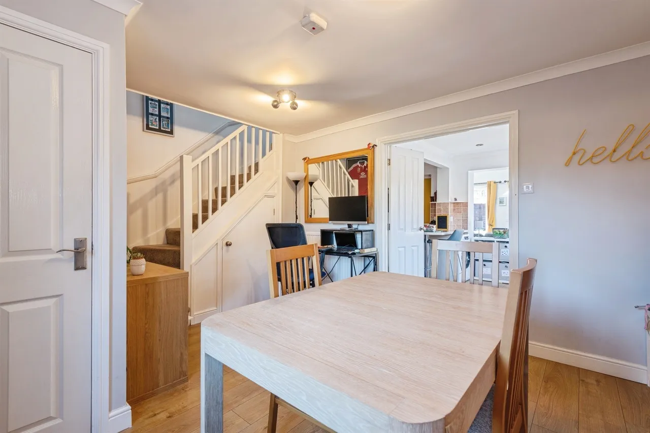 Lynor Close, Taunton, TA1, photo 13