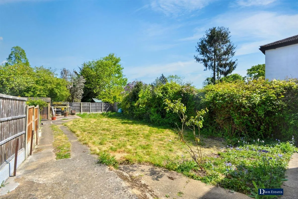 Rockingham Avenue, Hornchurch, RM11, photo 4