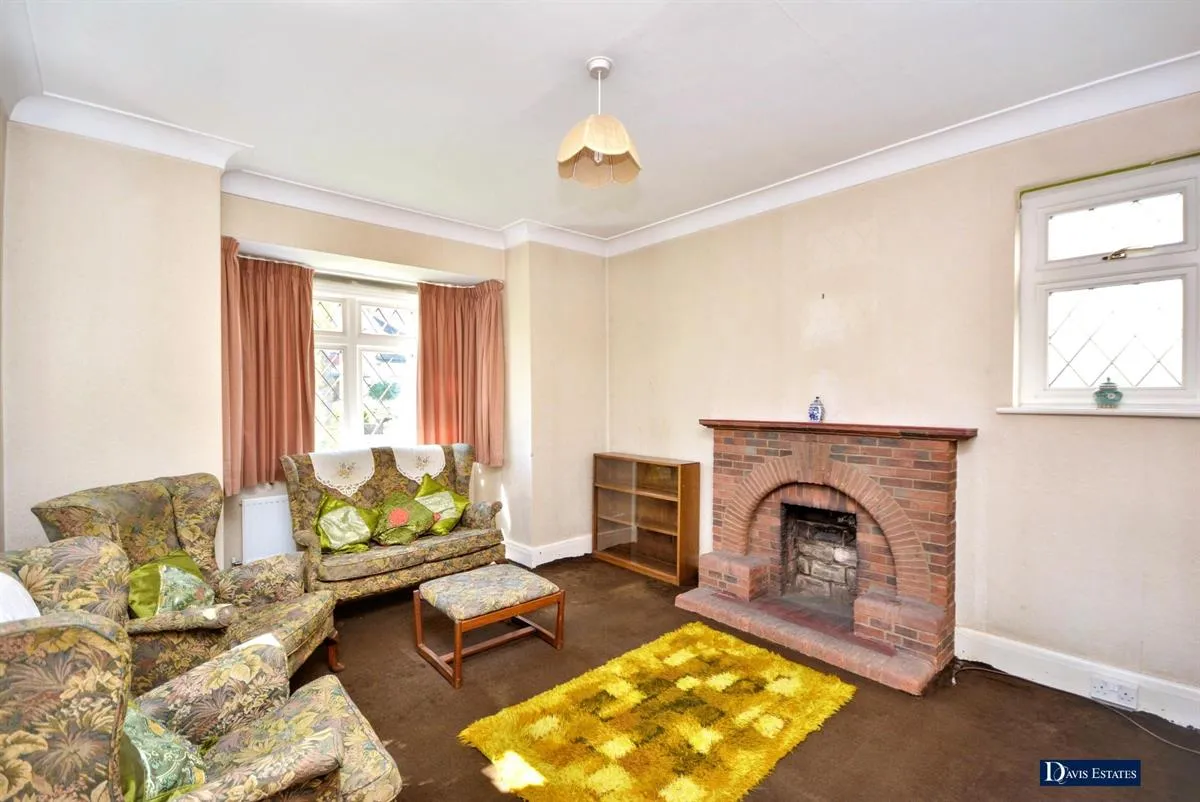 Rockingham Avenue, Hornchurch, RM11, photo 2