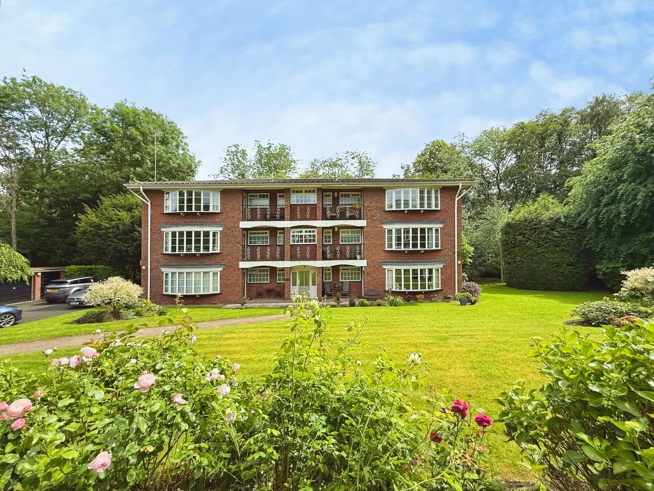 2 bed flat for sale, Dinglewood, Stockport