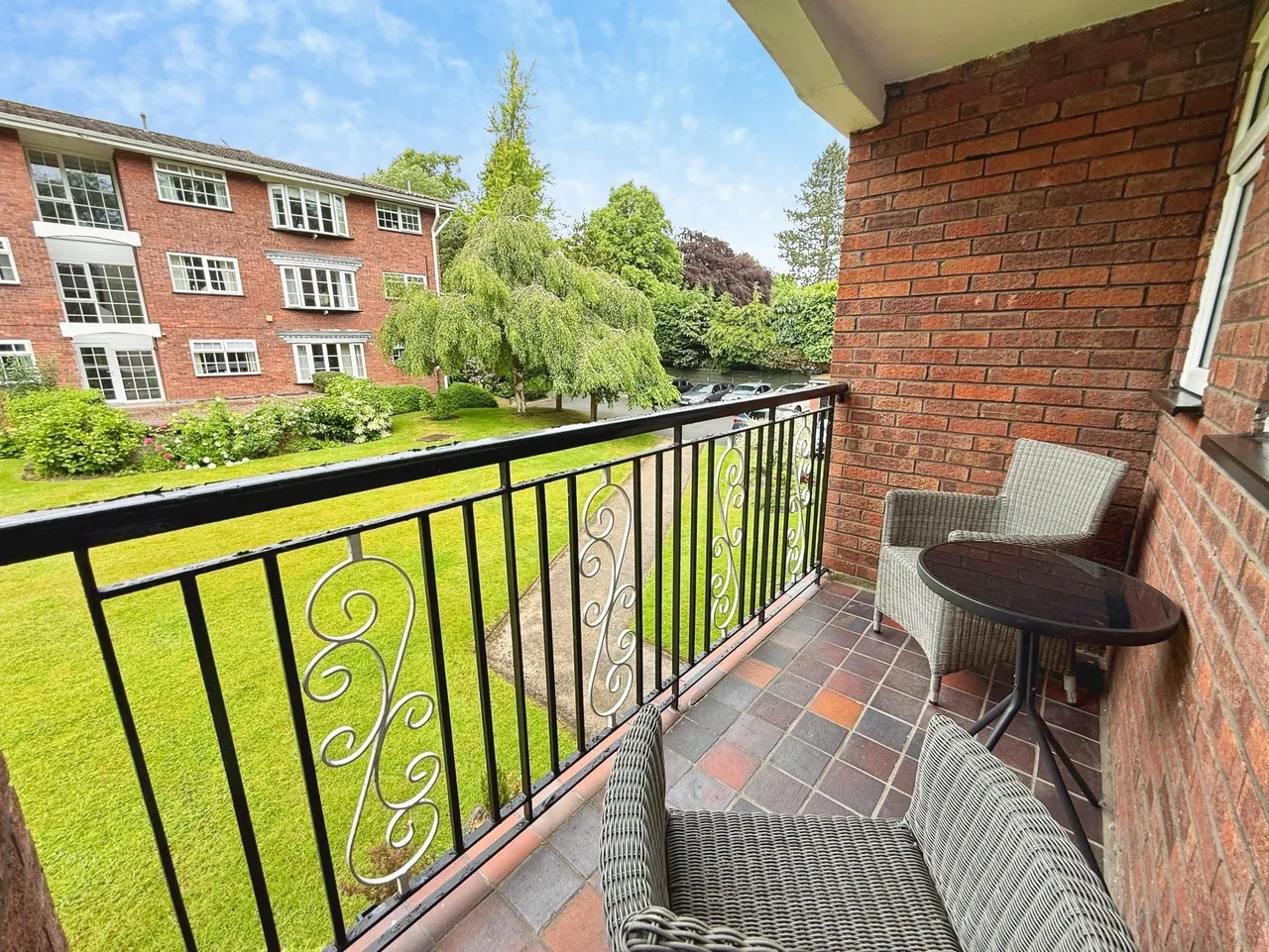 Dinglewood, Stockport, photo 22