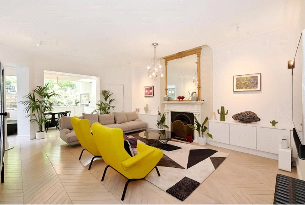 3 bed flat for sale — Hall Road, London, NW8