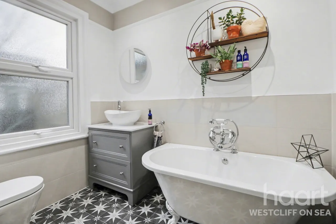 Cranley Road, Westcliff-On-Sea, SS0, photo 18