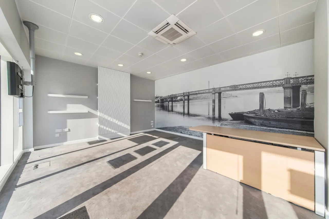 Flotilla House, Battersea Reach, photo 5