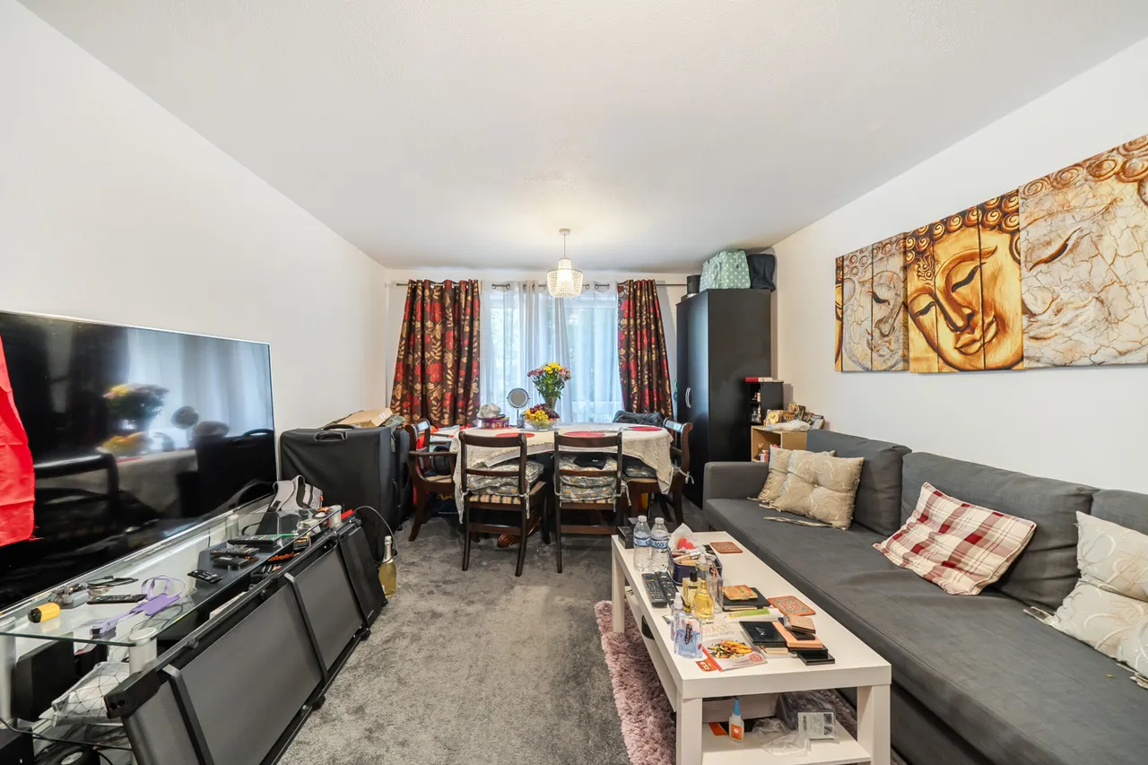 Tedder Close, Uxbridge, UB10, photo 12