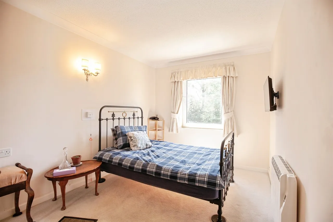 Heath Road, Haywards Heath, RH16, photo 10