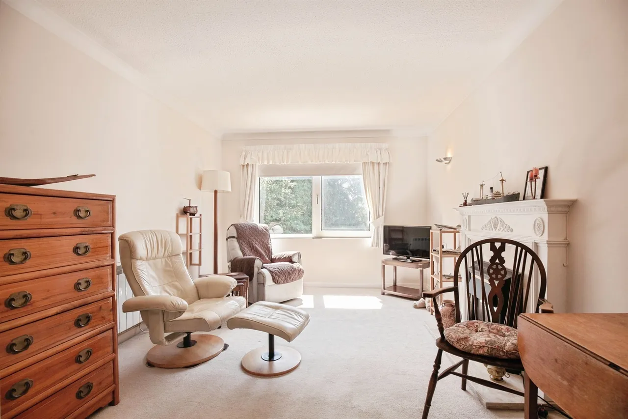 Heath Road, Haywards Heath, RH16, photo 11
