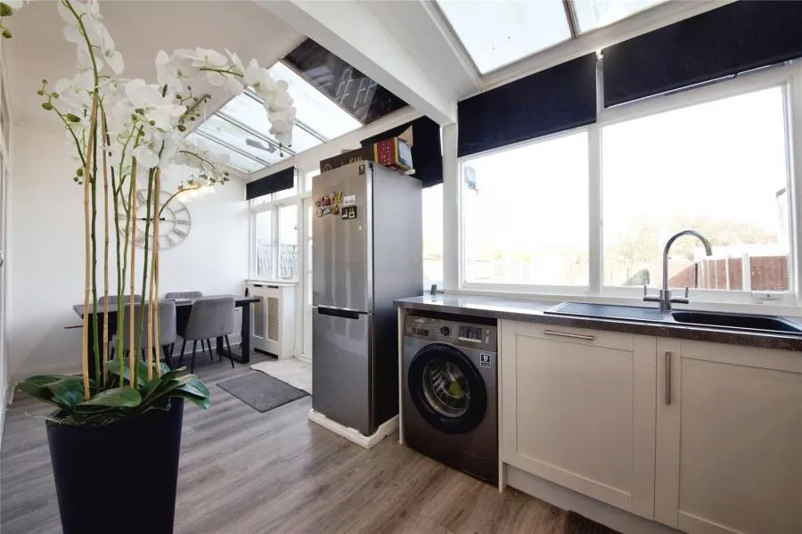 Clayhall Avenue, Ilford, IG5, photo 5