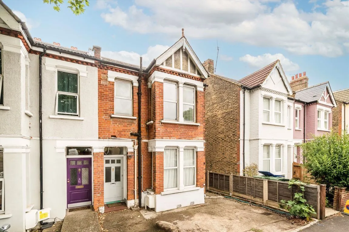 2 bed property for sale, Greenford Avenue, W7