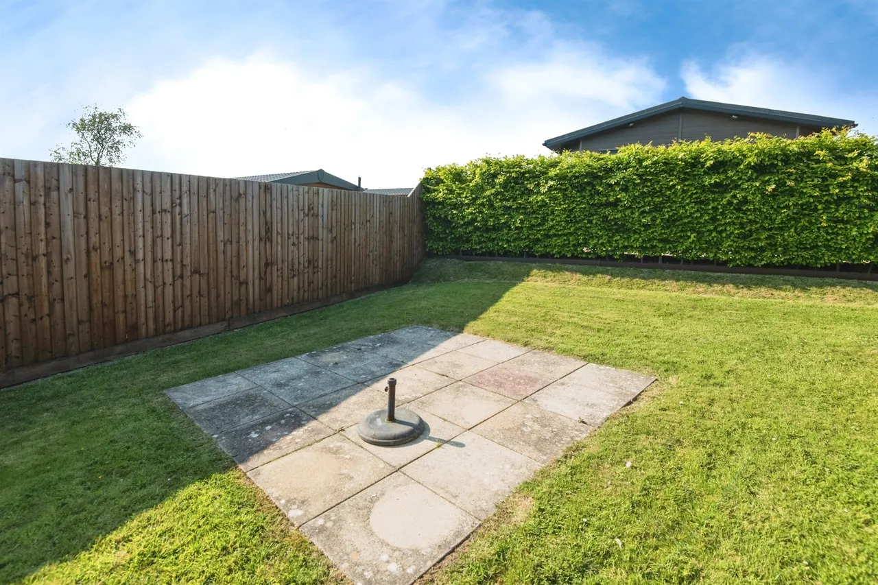 Sidmouth Road, Rousdon, DT7, photo 15