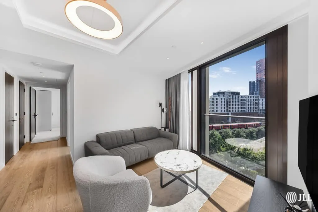 Carnation Way, London, SW8, photo 14