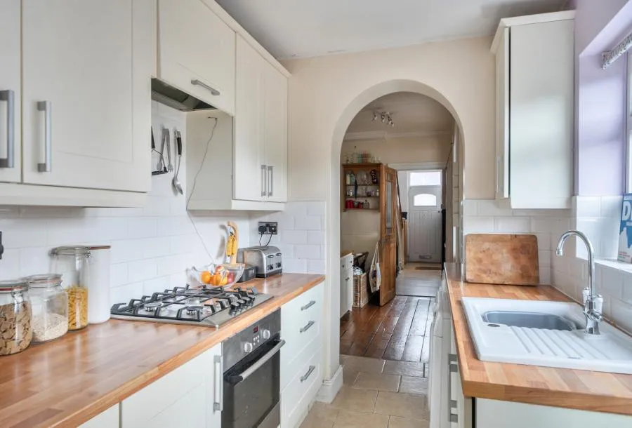 New Queen Street, Kingswood, BS15, photo 8