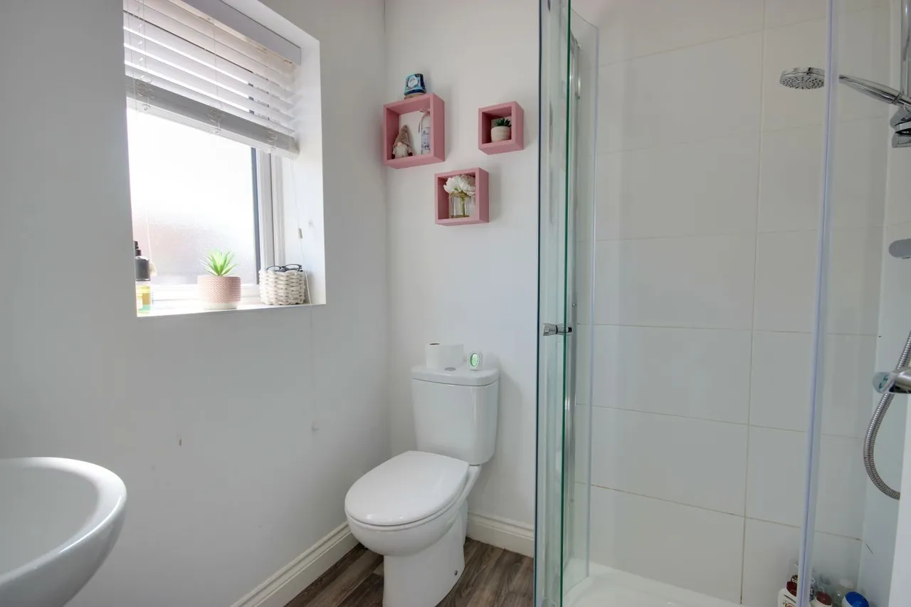 Romney Drive, Beverley, HU17, photo 16