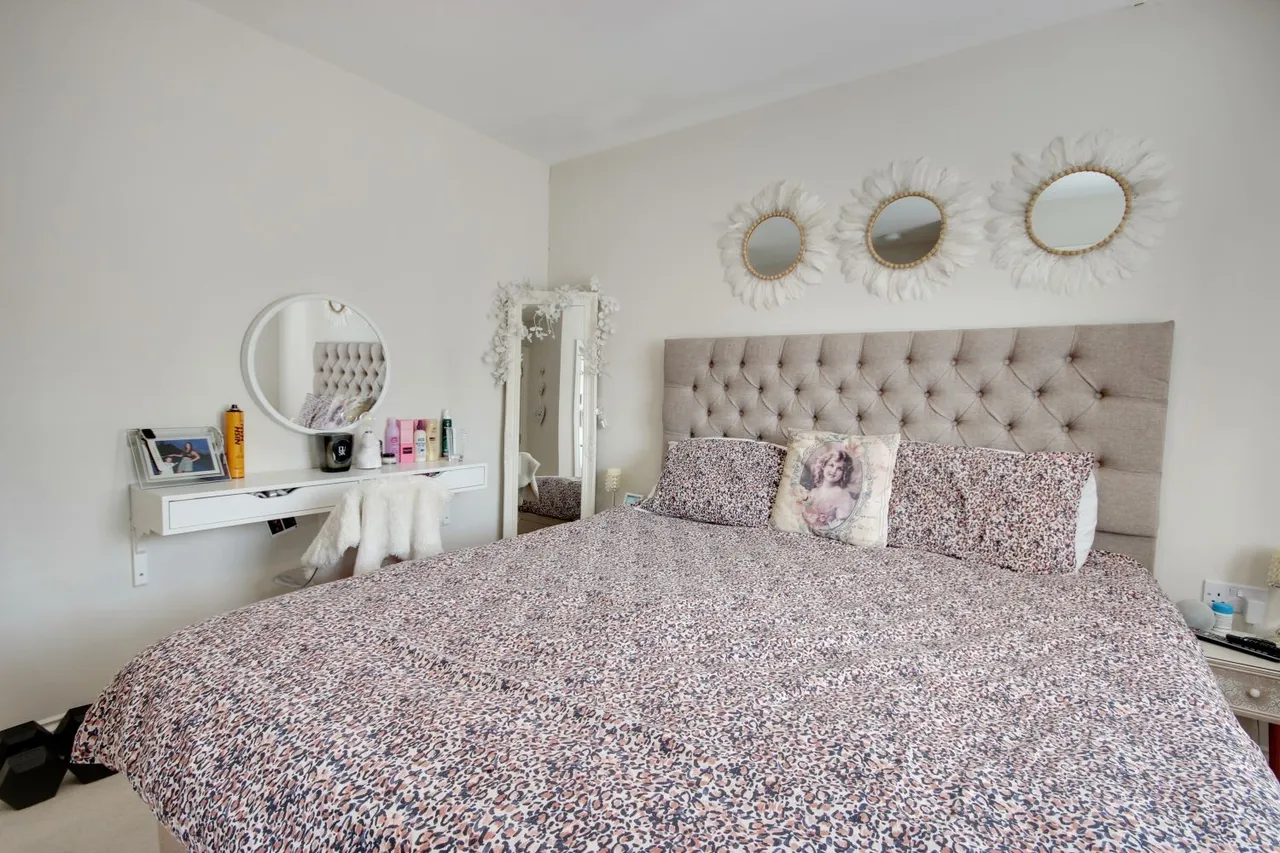 Romney Drive, Beverley, HU17, photo 15