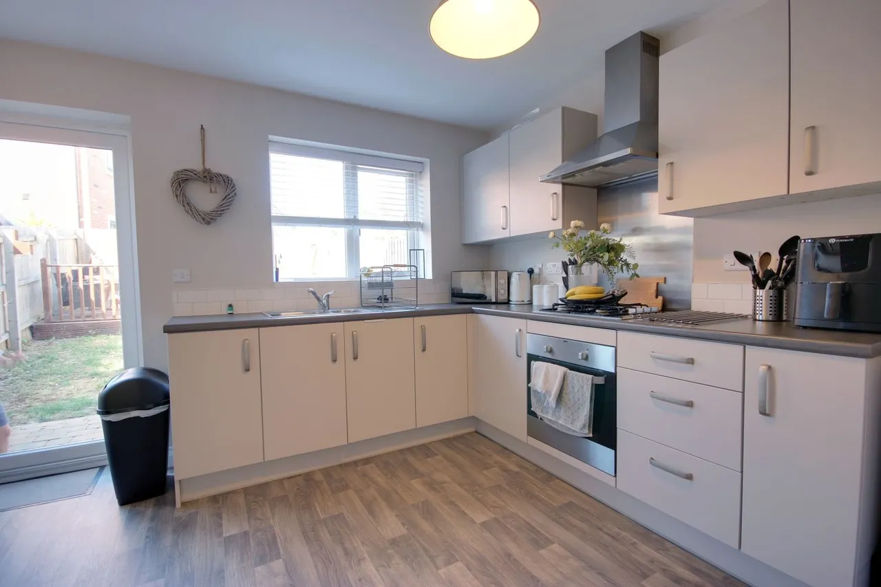 Romney Drive, Beverley, HU17, photo 9