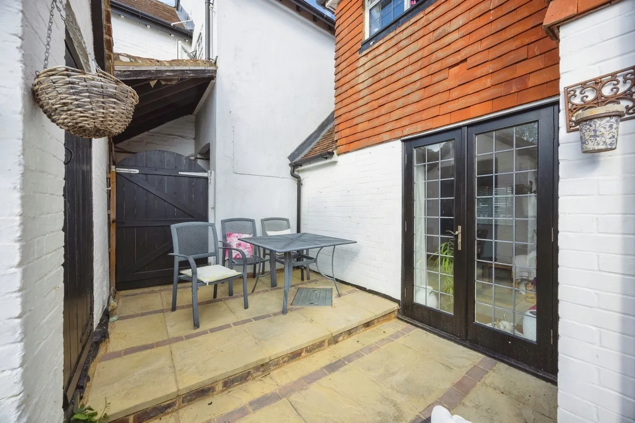 The Street, Ewhurst, GU6, photo 13