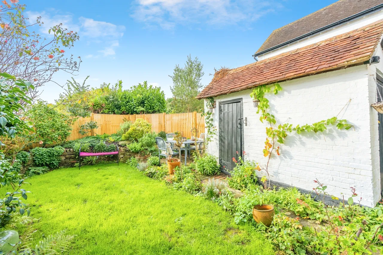 The Street, Ewhurst, GU6, photo 25