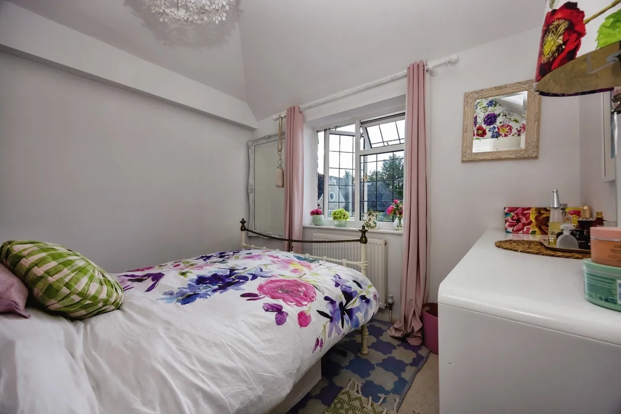 The Street, Ewhurst, GU6, photo 8