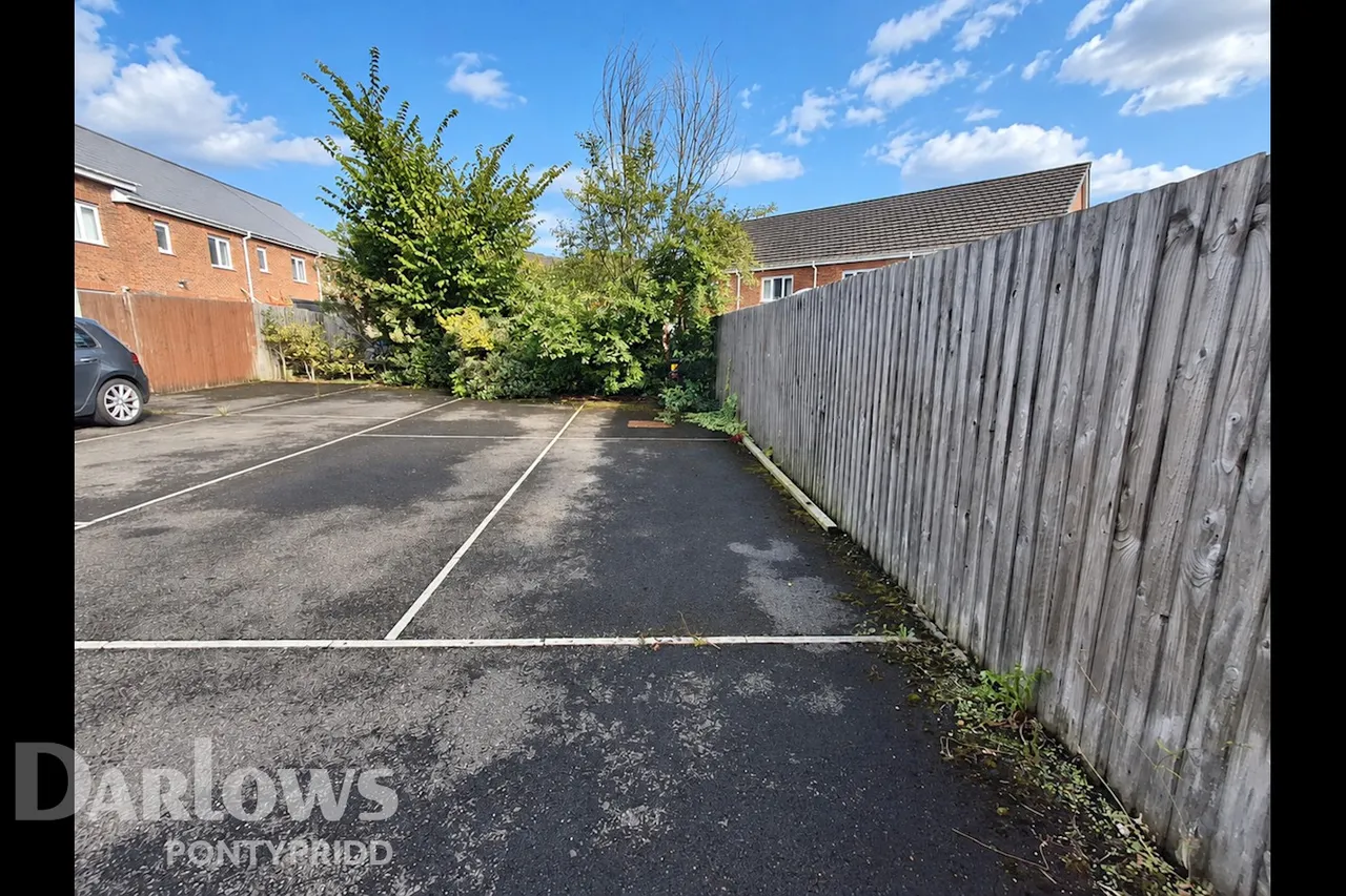 Heol Gruffydd, Pontypridd, photo 18