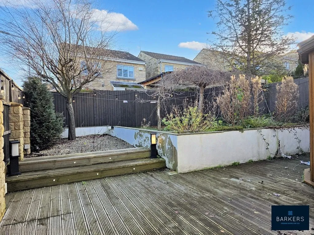 Royd Moor Road, Bradford 4 BD4 0TR, photo 12