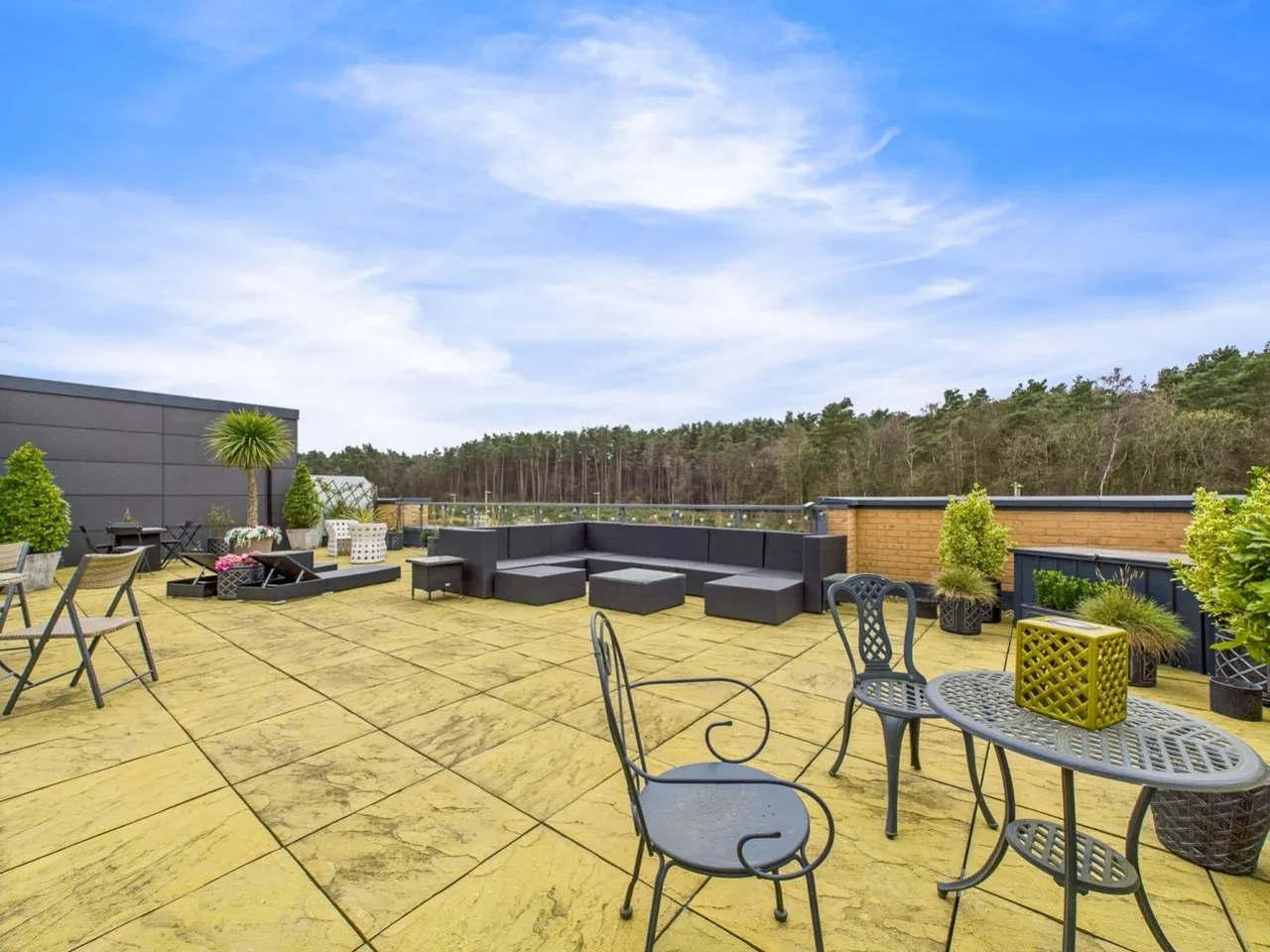 Thorpe Close, Bordon, GU35, photo 7