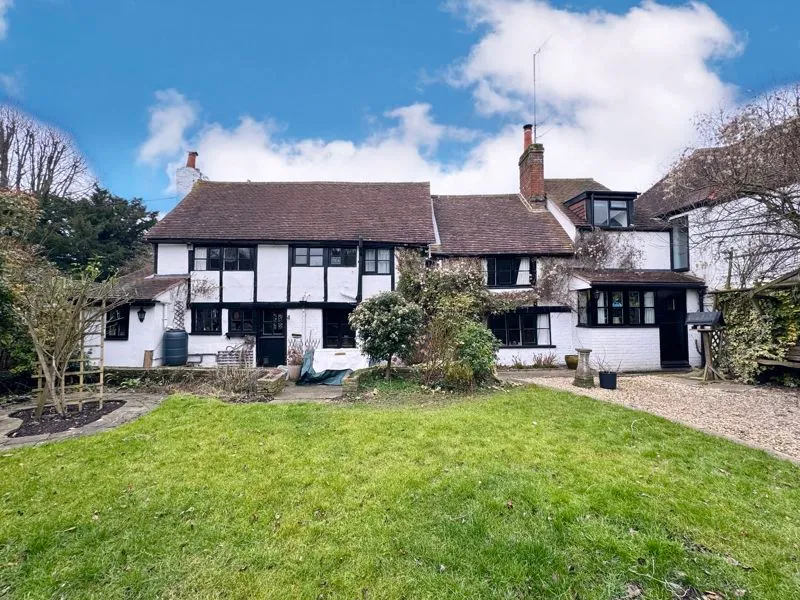 3 bed house for sale — Wooburn Town, Wooburn Green HP10 0PW