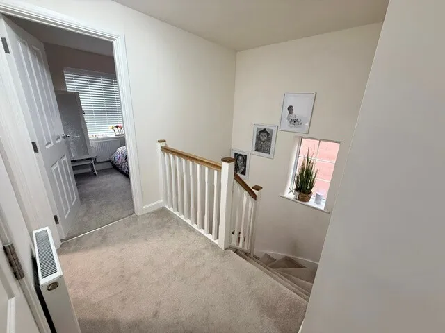 Thomas Fairfax Way, CW5, photo 6