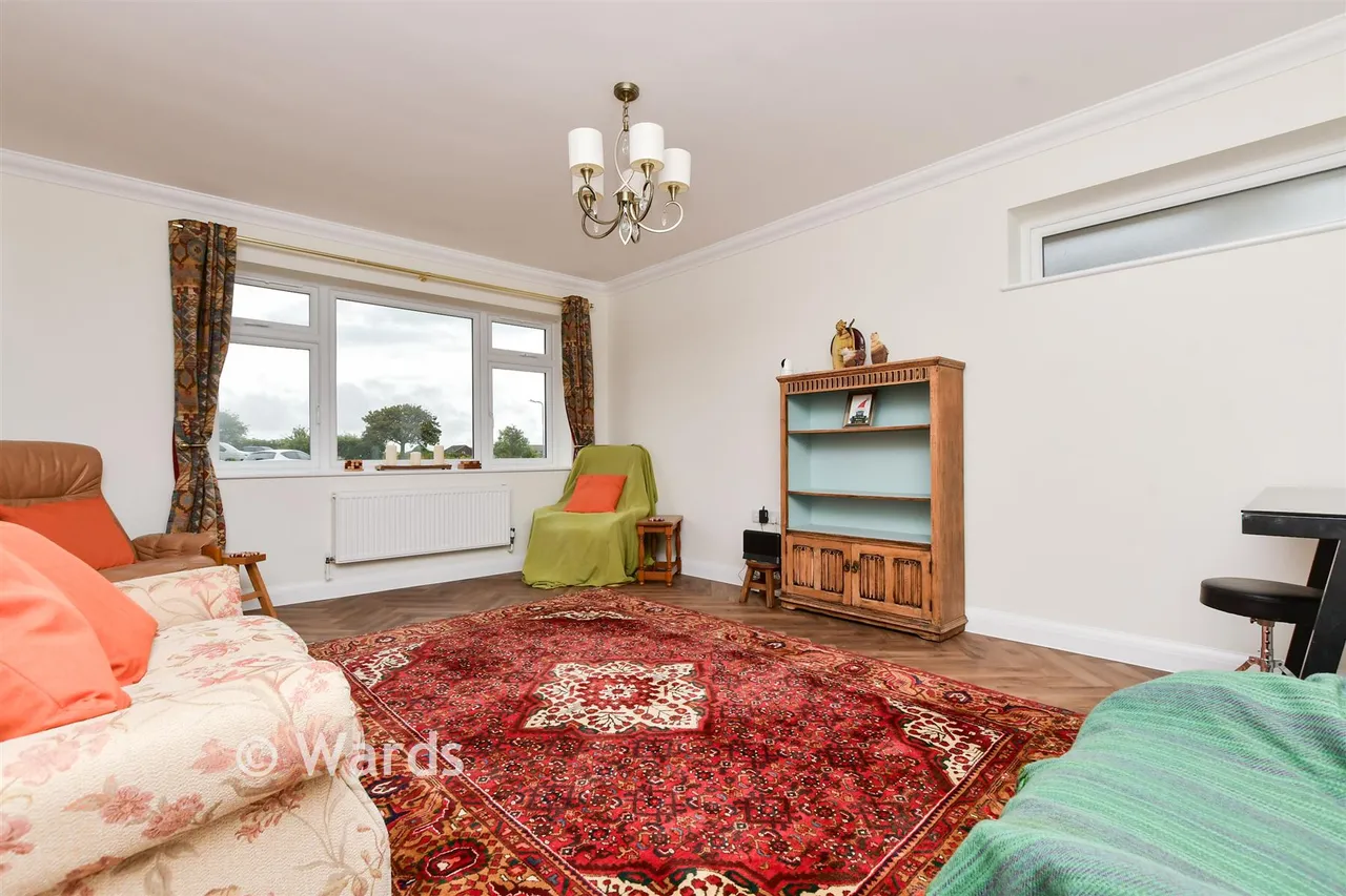 St. Michael's Avenue, Margate, CT9, photo 11