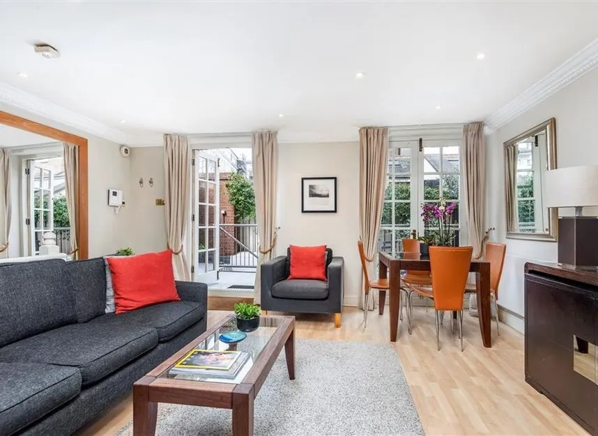 1 bed flat to rent — Collingham Gardens, South Kensington, SW5