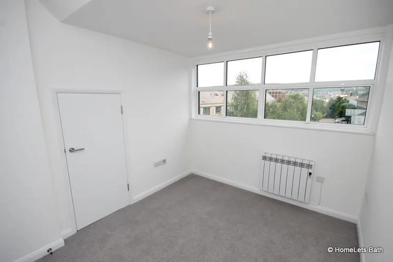 Lower Bristol Road, BA2, photo 7
