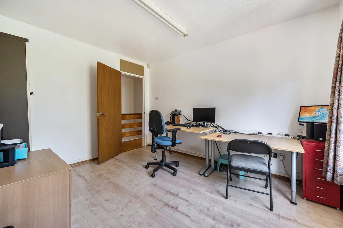 Woodridge Way, Northwood, HA6, photo 11