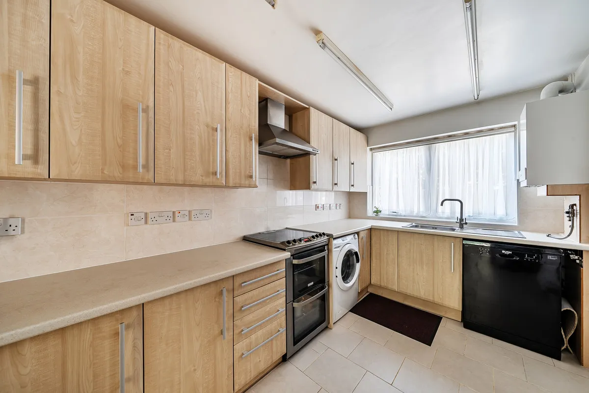Woodridge Way, Northwood, HA6, photo 5