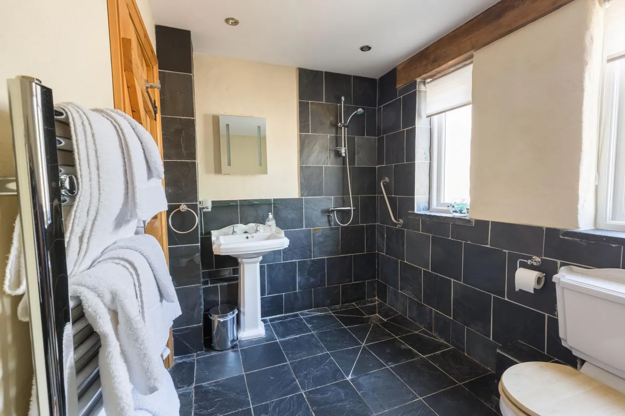 Pen Y Cwm, Haverfordwest, SA62, photo 9