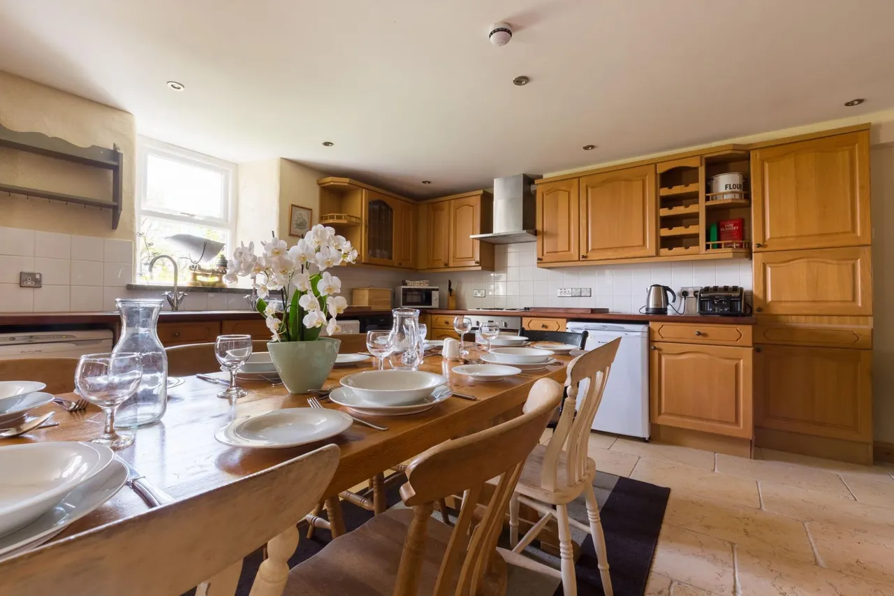 Pen Y Cwm, Haverfordwest, SA62, photo 6