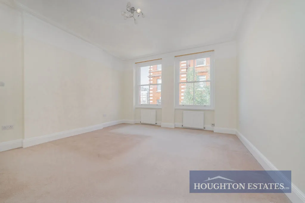 Aberdeen Court Maida Vale, London W9 1AF, photo 3