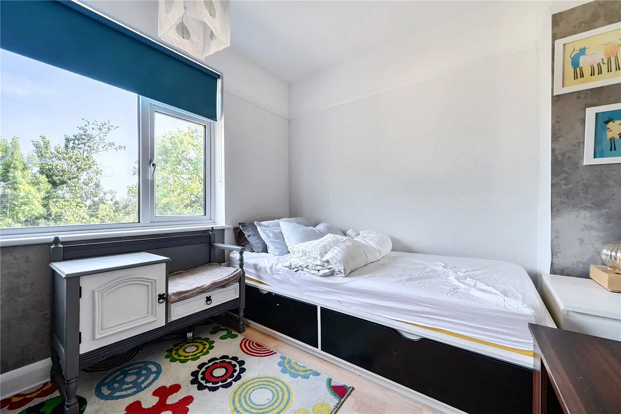 Weirdale Avenue, Whetstone, London, Greater London, N20 0AG, photo 14