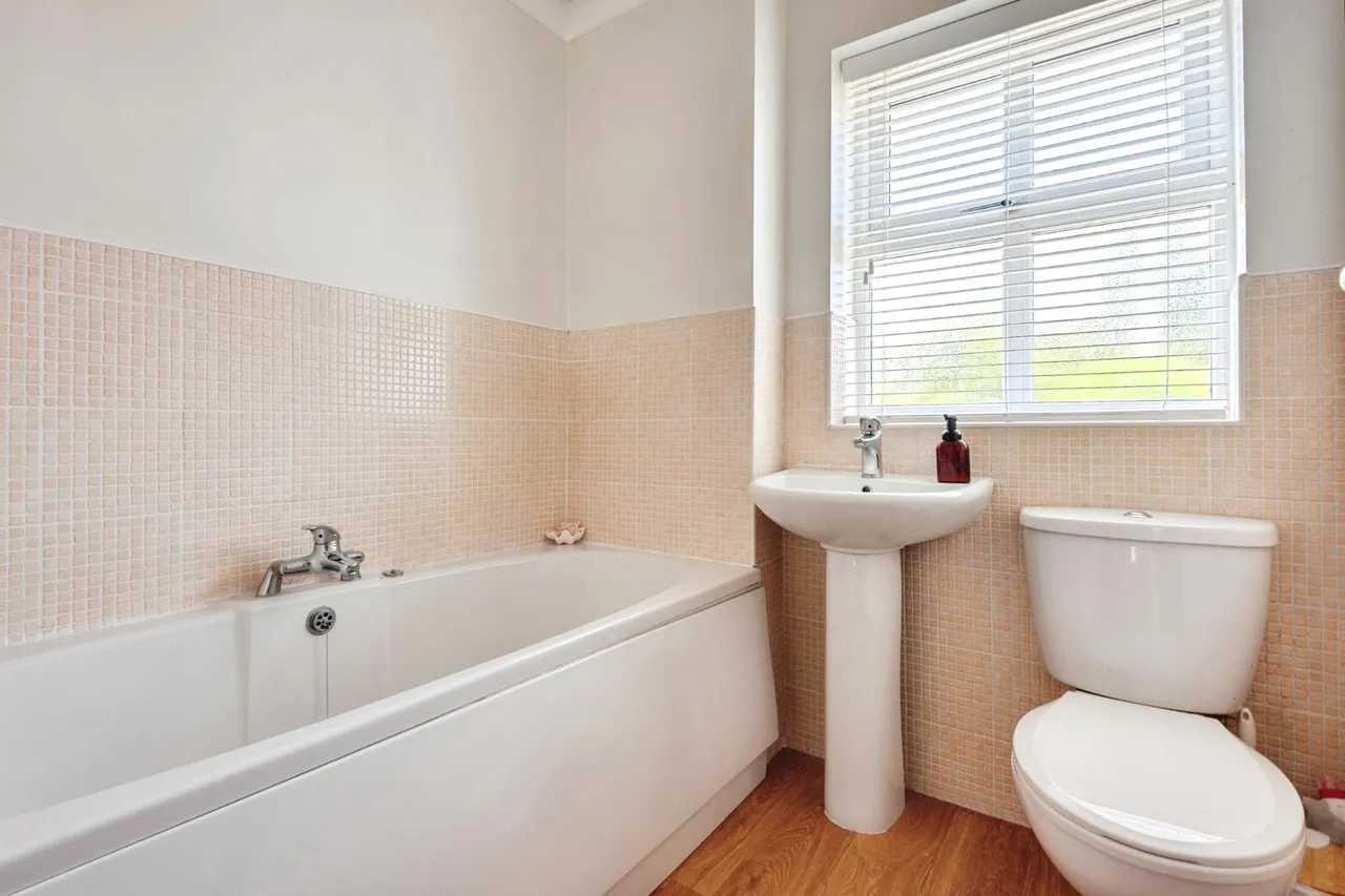 Hadleigh Close, Great Sankey, Warrington, Cheshire, WA5, photo 17
