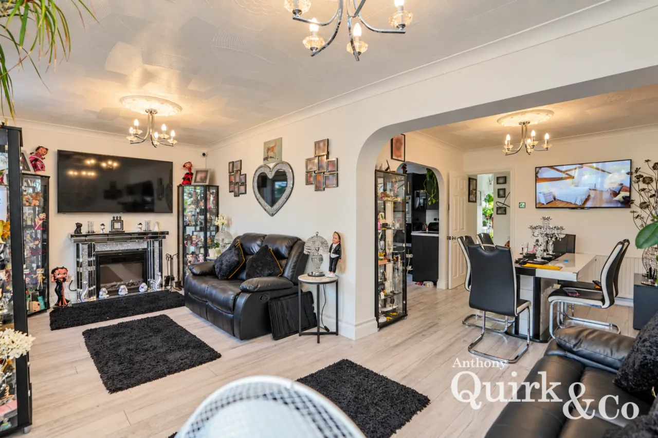 Seaview Road, Canvey Island, SS8, photo 2