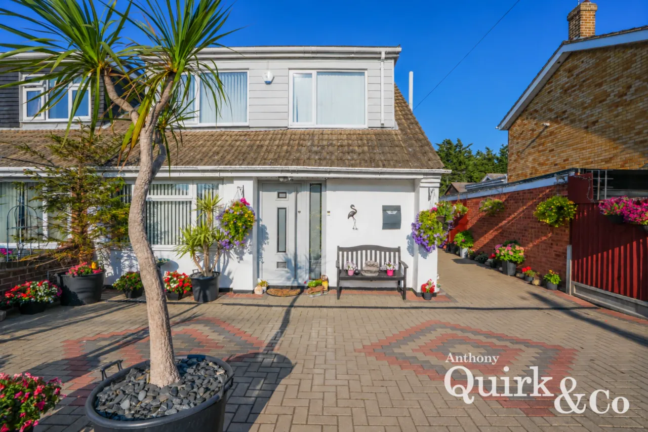 Seaview Road, Canvey Island, SS8, photo 20