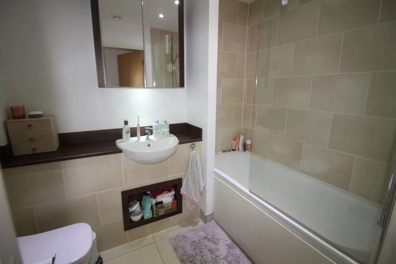 Ottawa House, Maple Quays, Albatross Way, Canada Water, London, SE16, photo 10