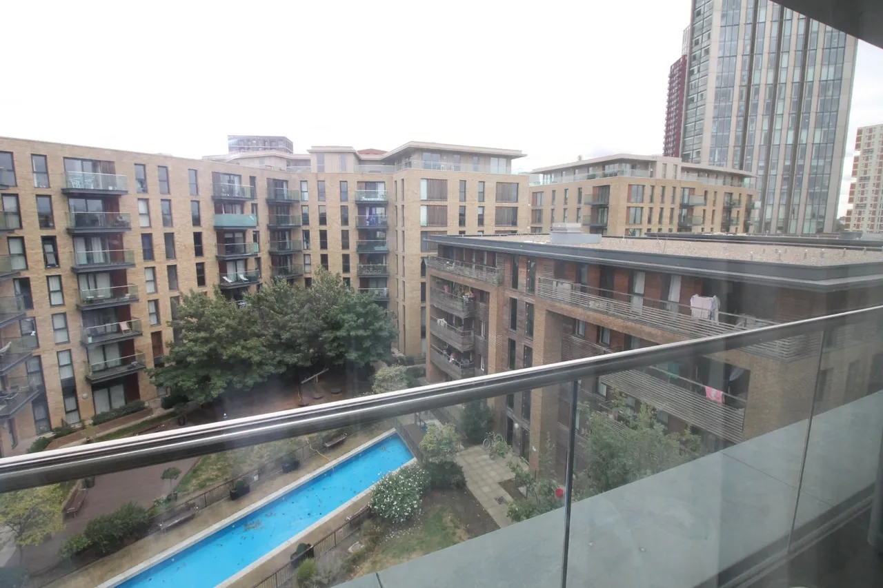 Ottawa House, Maple Quays, Albatross Way, Canada Water, London, SE16, photo 12