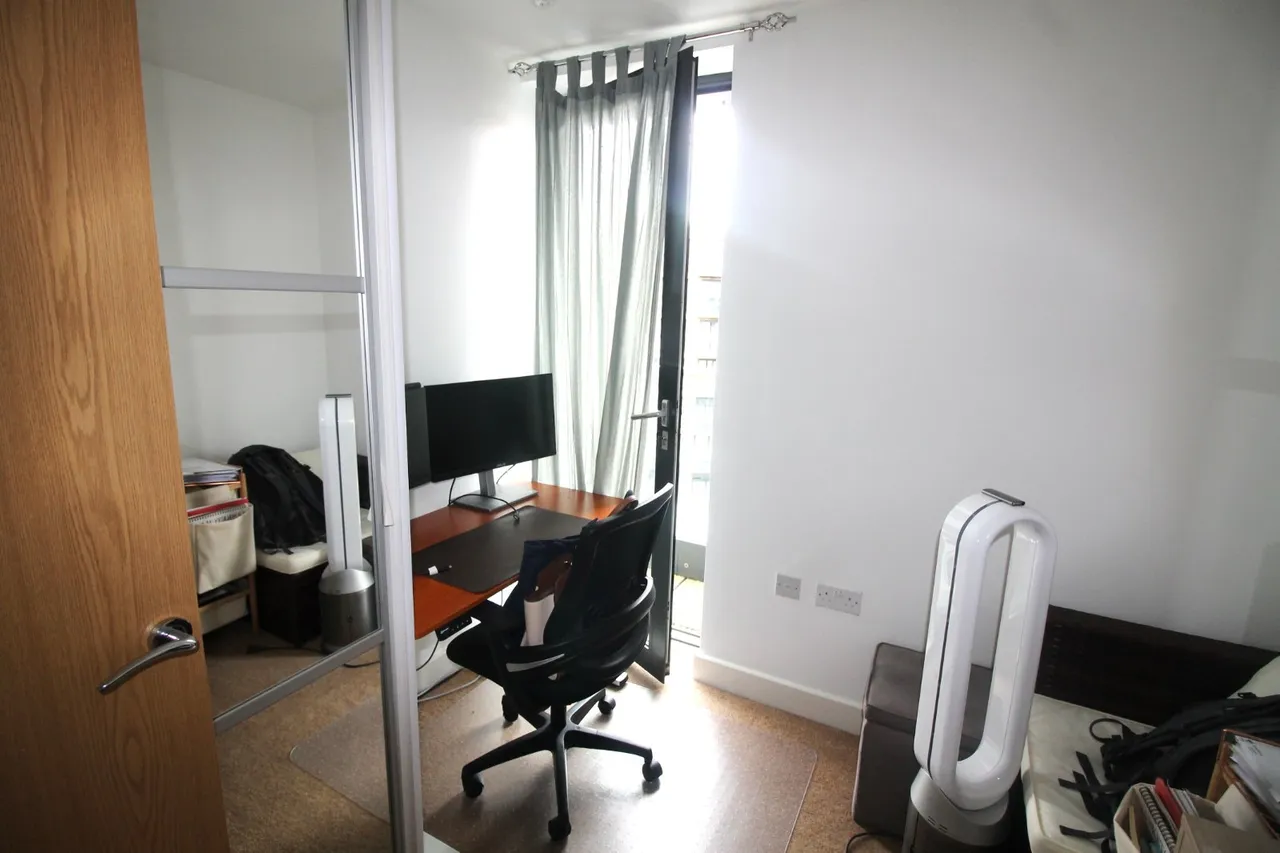 Ottawa House, Maple Quays, Albatross Way, Canada Water, London, SE16, photo 8