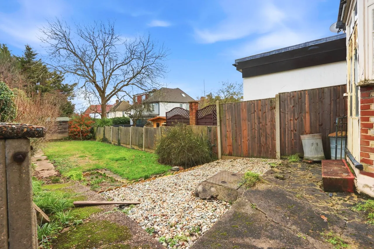 Ashurst Road, London, N12 9AB, photo 9