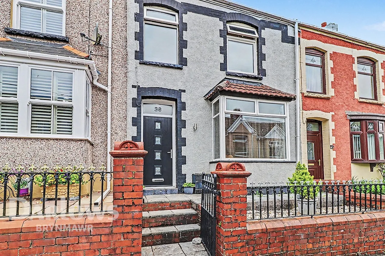 3 bed house for sale, Tothill Street, Ebbw Vale