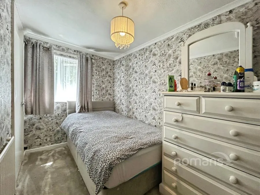 Brookhouse Road, Farnborough, GU14, photo 11