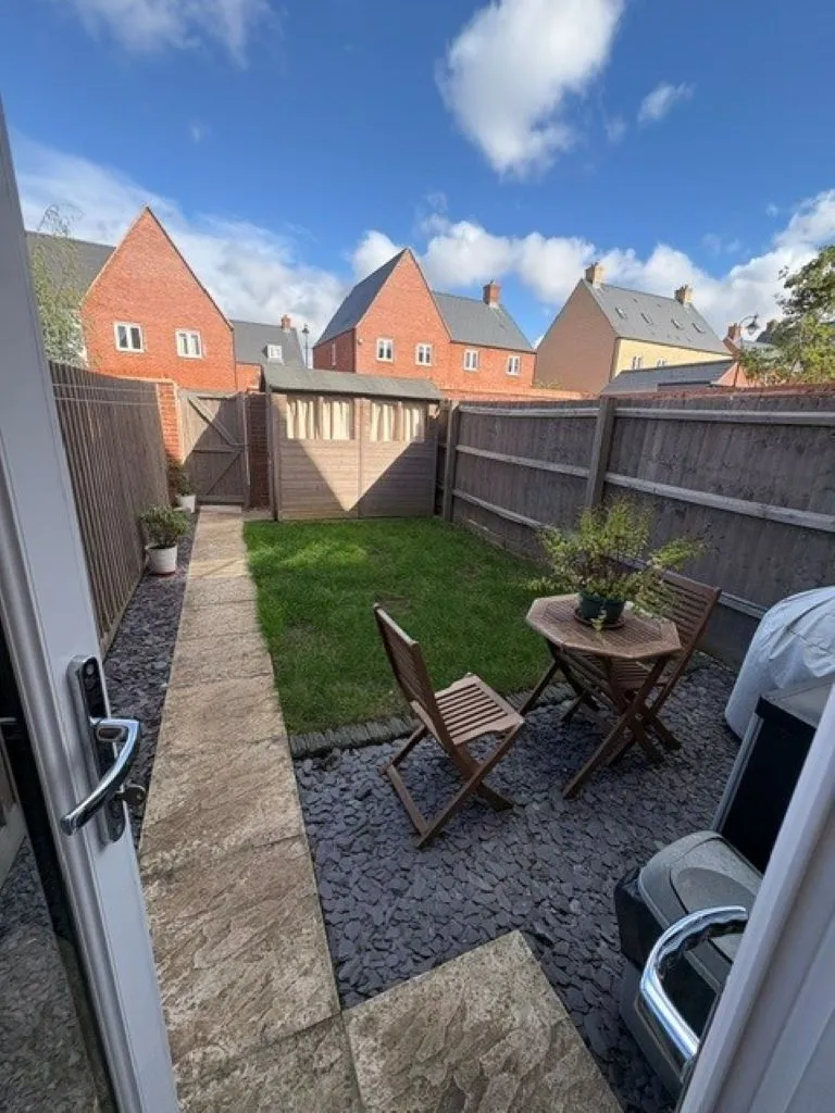 Bangor Close, Towcester, NN12, photo 5