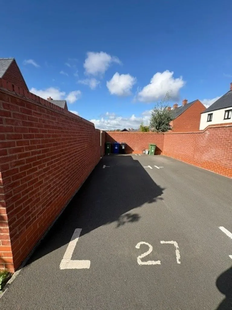 Bangor Close, Towcester, NN12, photo 7