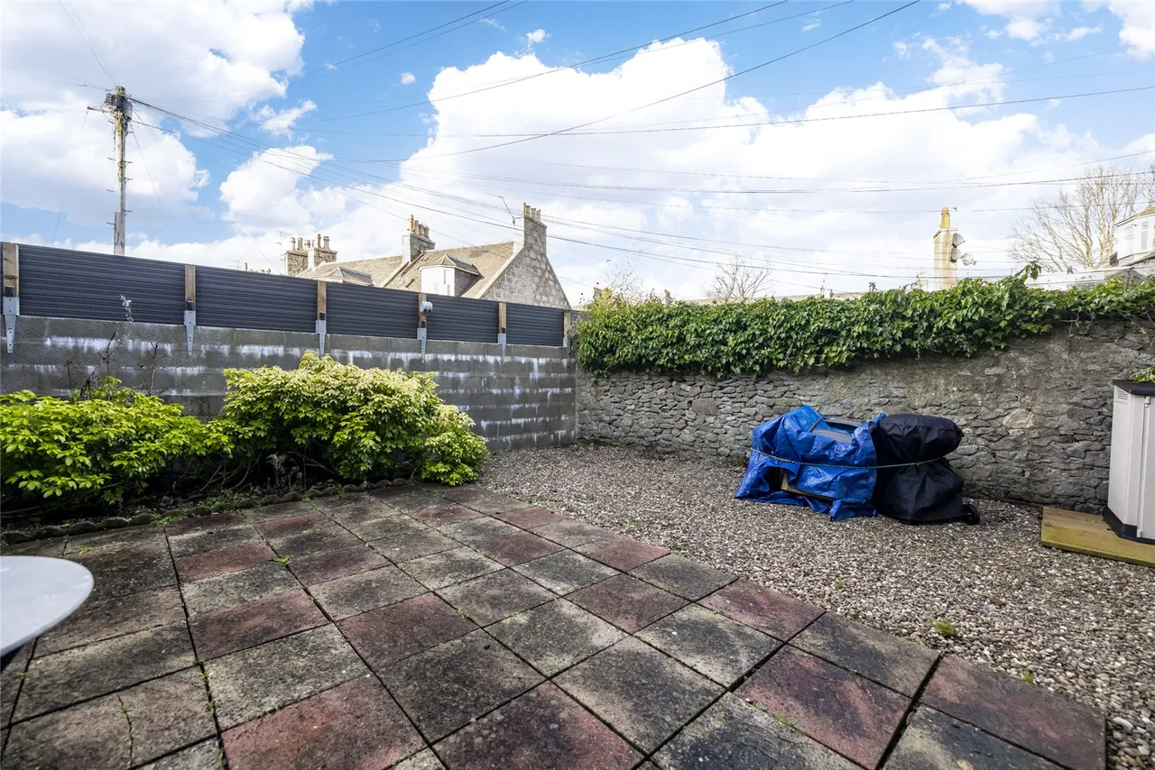 Broomhill Road, Aberdeen, AB10, photo 15