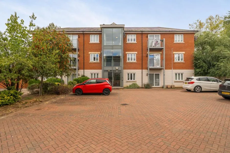 2 bed flat for sale, Brock Grove, Oxford, OX2